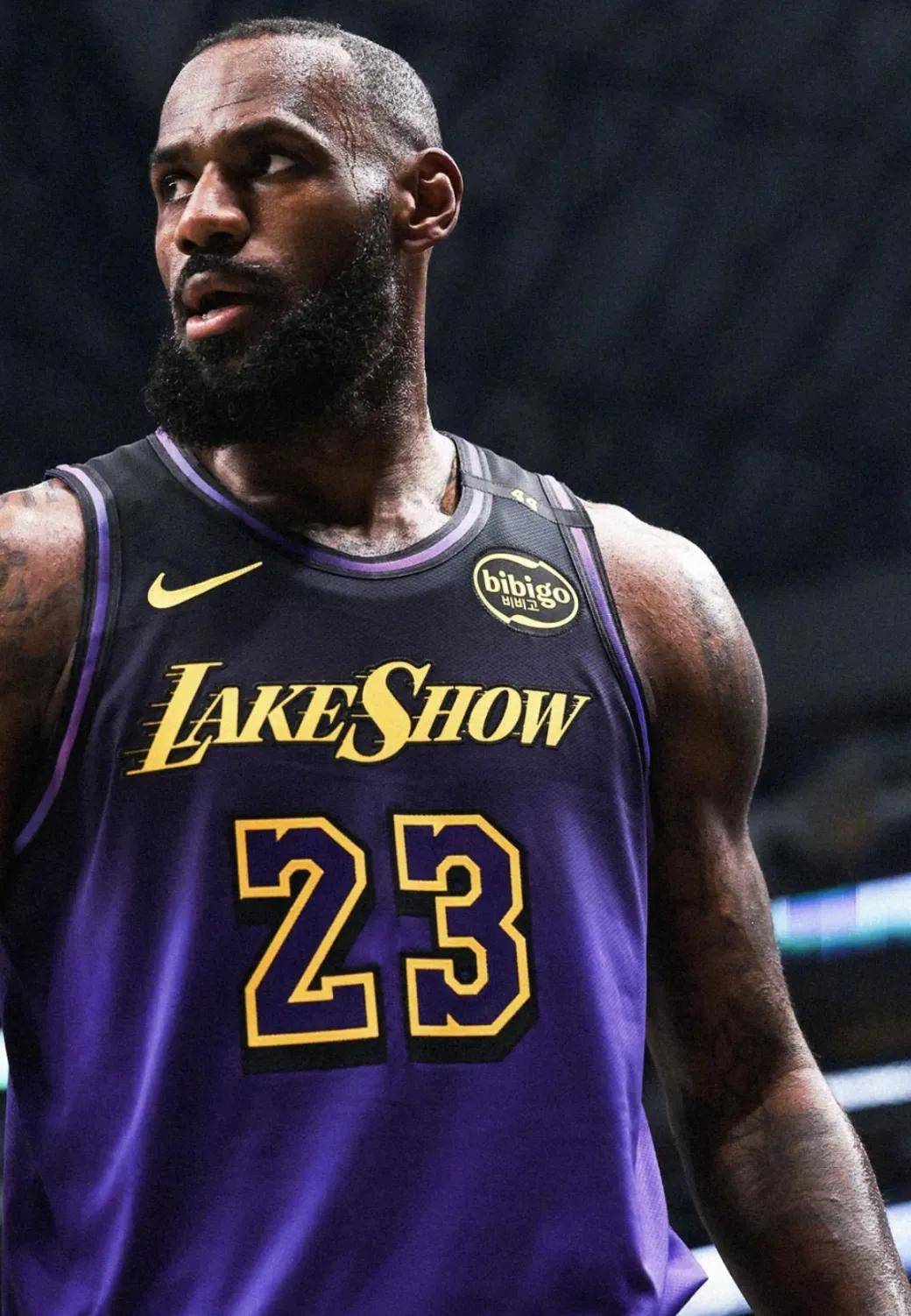 足球西甲主帅临场调整收获成效（西甲主帅临场变阵奏效）