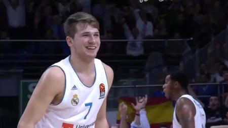 NBA交易市场动态：快船完成外援引进（NBA交易最新动向：快船完成外援签约）