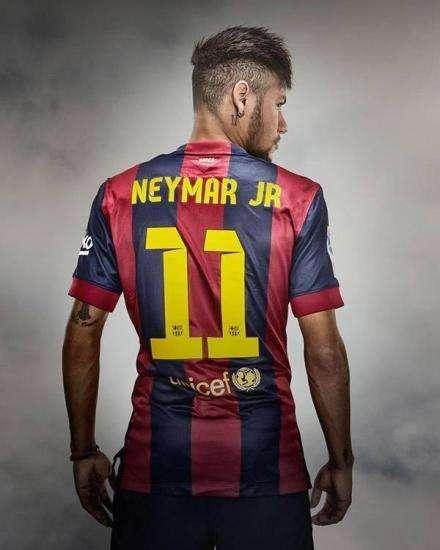 队报：因在欧联比赛中行为不当，里尔主席被罚款1万欧（队报：欧联赛上举止失当，里尔主席被罚1万欧元）