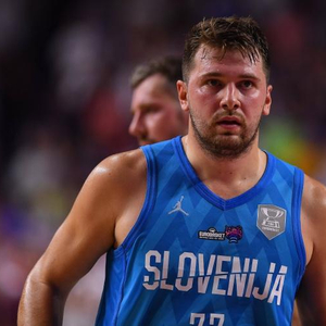 萨福诺夫：我和K77相处得很好，他会说俄语且我们还能用英语交流（萨福诺夫谈K77：相处融洽，会说俄语也能用英语交流）